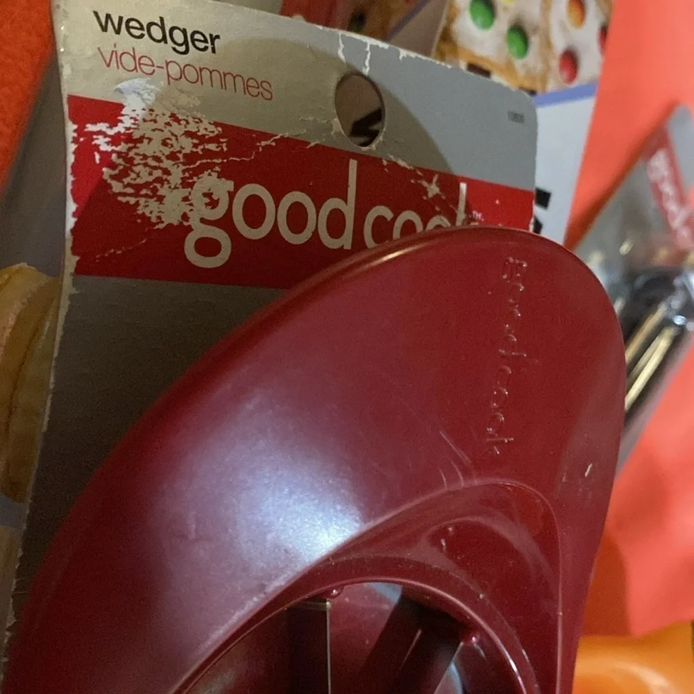 Sweet Kitchen Gadget Bundle Rolling Pin  Slicers Wedger Pastry Brush Fall Baking